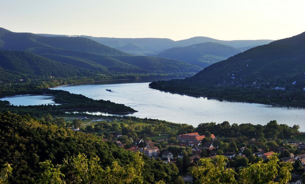 Villa Harmonia Visegrád Esterno foto